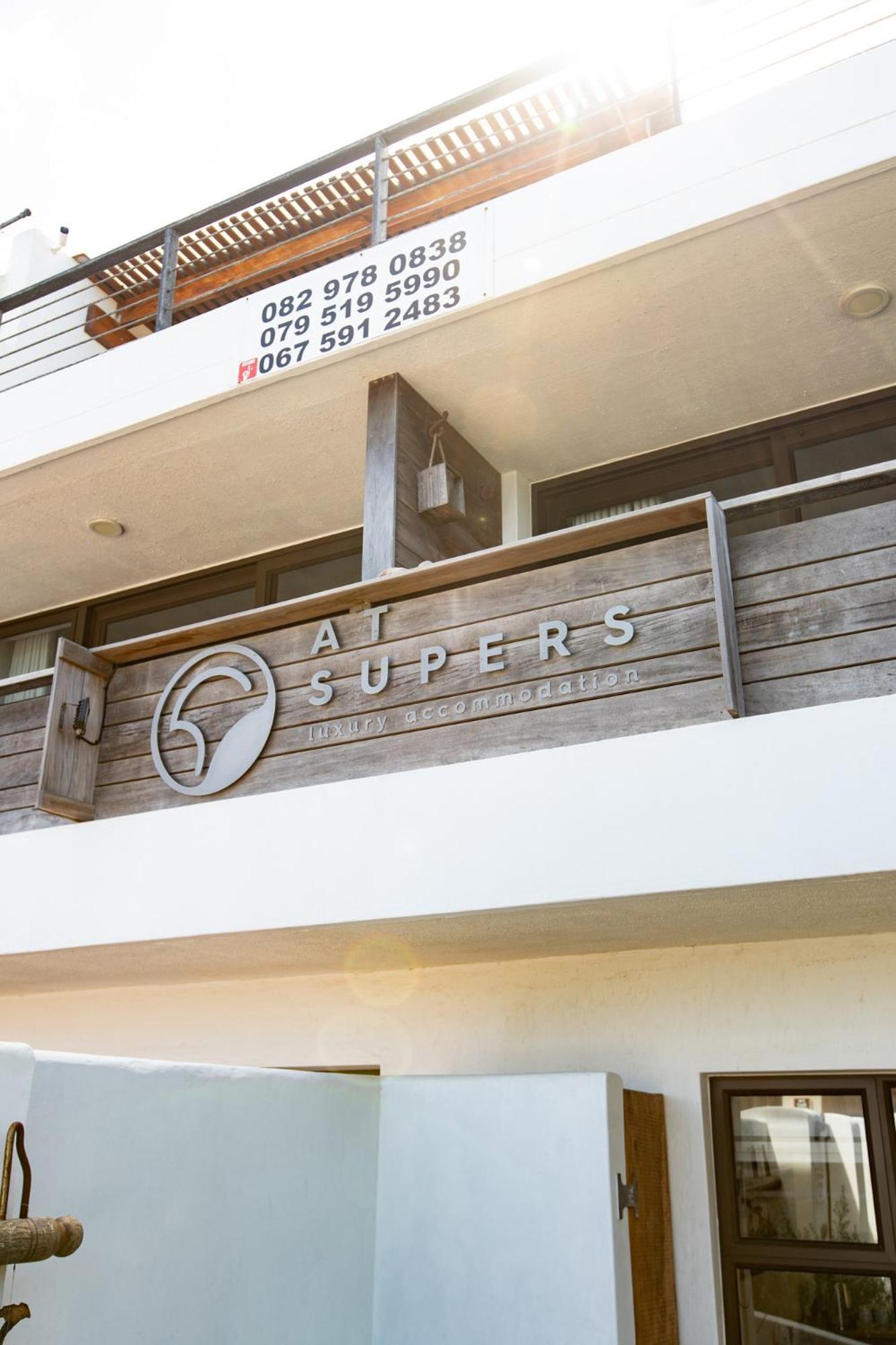 Atsupers Accommodation Джефрис Бей Екстериор снимка