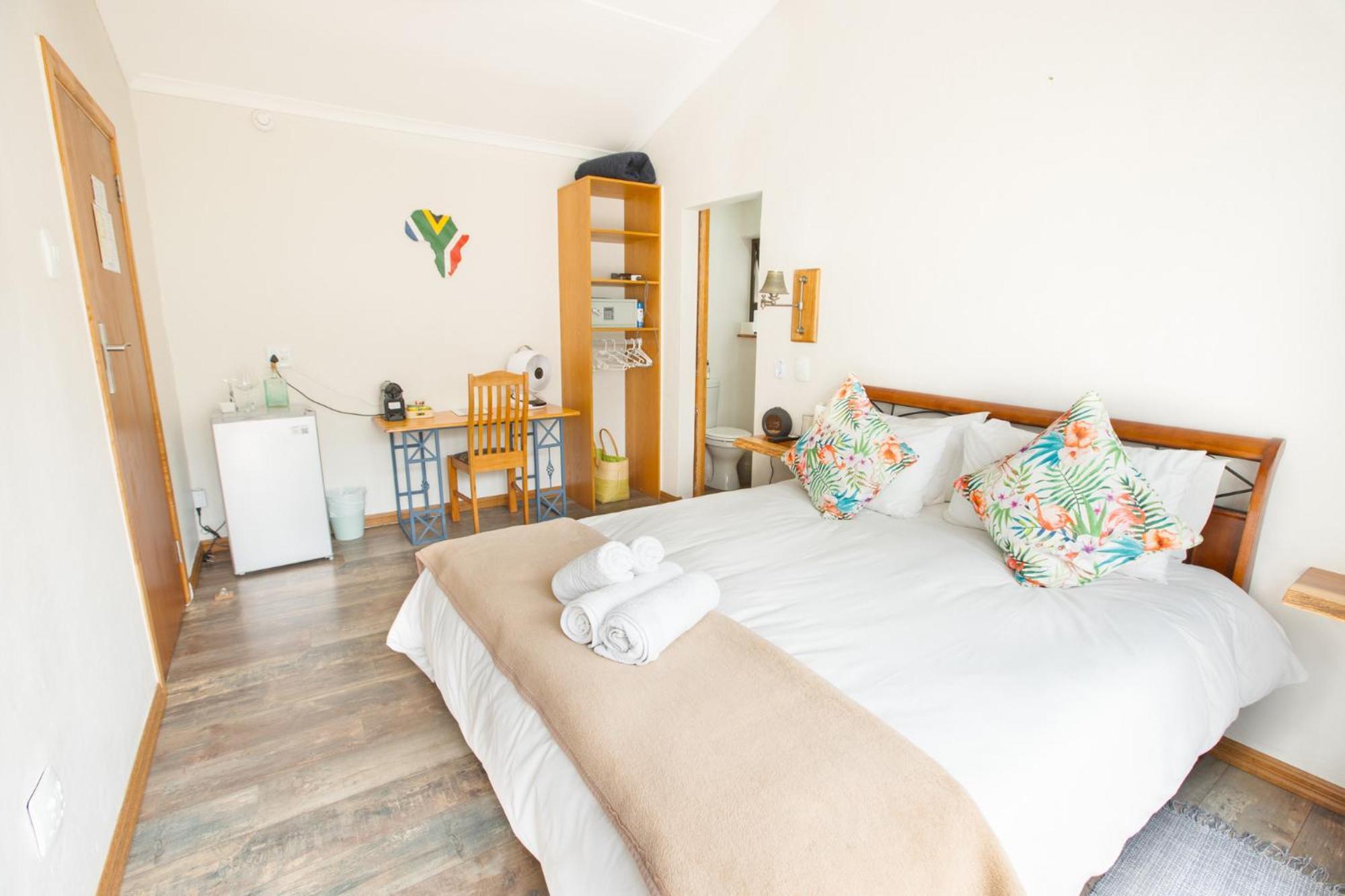 Atsupers Accommodation Джефрис Бей Екстериор снимка